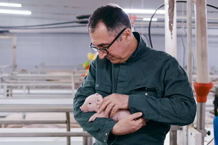 Als Landwirtschaftsminister 2022 auf Tuchfühlung