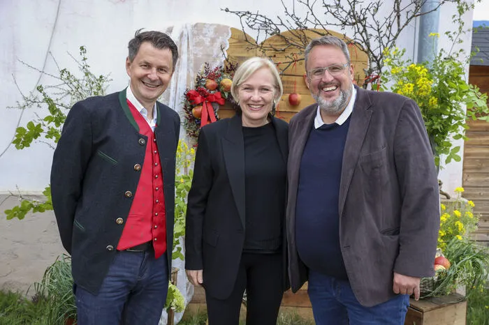 Chefredakteur-Stellvertreter Uwe Sommersguter, Assistentin der Chefredaktion Sabine Johannsen, Regionalleiter-Stellvertreter Thomas Plauder (von links)