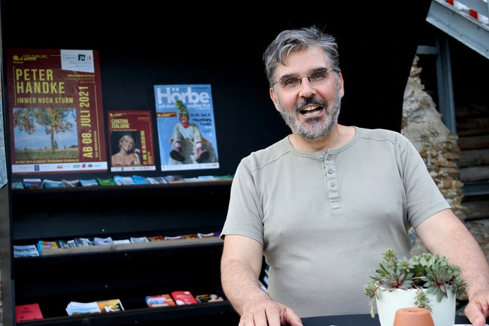 Der Regisseur Rüdiger Hentzschel und Intendant Andreas Ickelsheimer freuten sich über den zahlreichen Besuch.