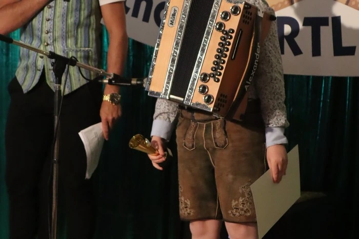 Der Musiker und TV-Moderator Daniel Düsenflitz führte gekonnt durch den Nachmittag.