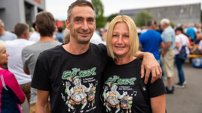 Bis zu 1000 Kilometer sind die Edlseer-Fans angereist