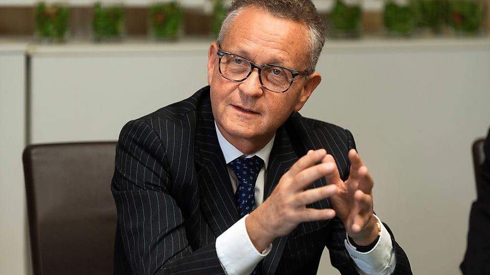 Der Münchener Klaus Josef Lutz ist seit 2008 Vorstandsvorsitzender der BayWa. Er ist Vizepräsident des deutschen Raiffeisenverbandes und WHG-Aufsichtsratschef