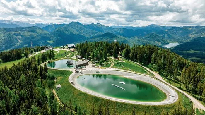 Überblick über die Bürgeralpe mit Aussichtsturm