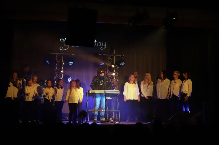 Auch Kinder und Eltern aus Mortantsch beteiligten sich an der Show.