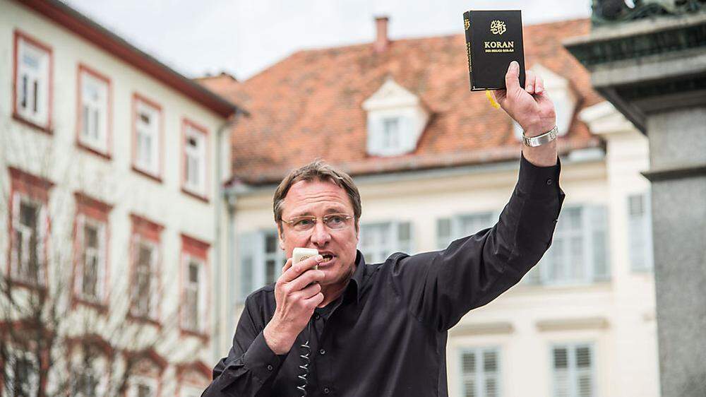 "Gegen den Koran ist Mein Kampf ein Kinderfasching": Dafür wird Michael Stürzenberger nun angeklagt