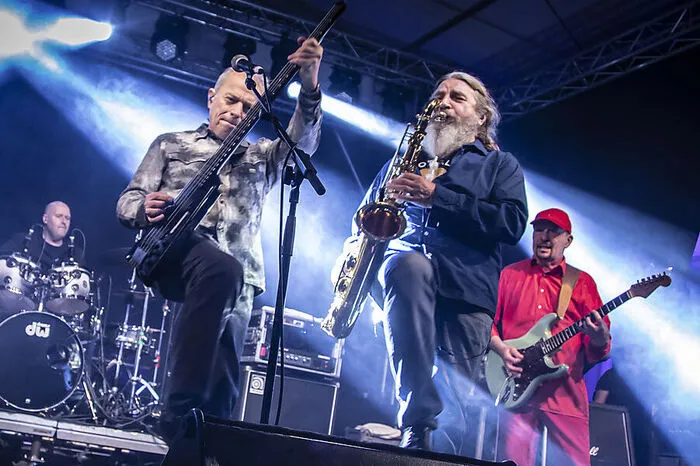 Die Spider Murphy Gang krönte den Abend mit Hits wie "Skandal um Rosi".
