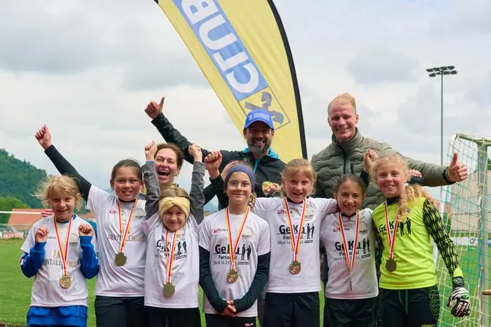 Beide Siegerteams zogen damit ins große Landesfinale am 11. Juni in der Jacques-Lemans-Arena in St. Veit ein.