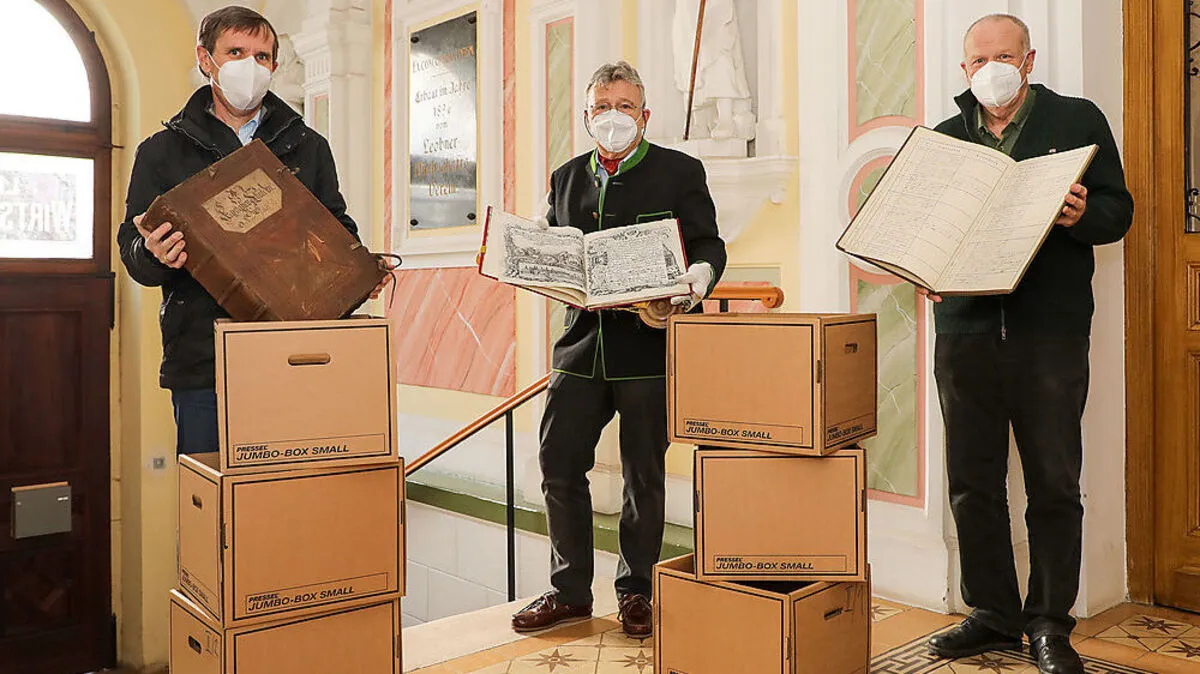 Historiker Alfred Joham, Vorsteher Michael Pferschy und Wirtschaftsführer Georg Mattersberger