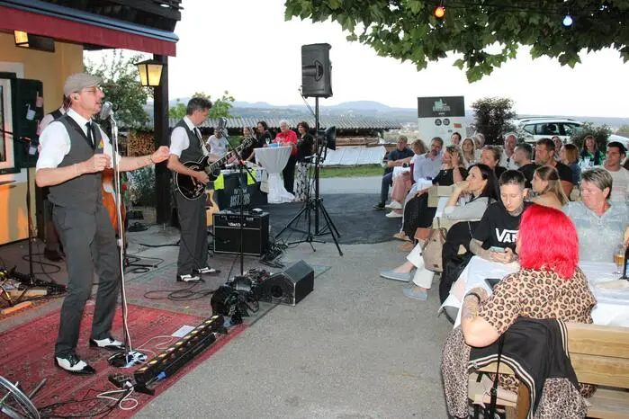 Weiter geht es am Freitag, 31. Juli 2026, mit „The Roaring Sixties Company“ mit Beginn um 20 Uhr im Schilcherhof Ligist.School Basterds beim Schilcherhof in Ligist