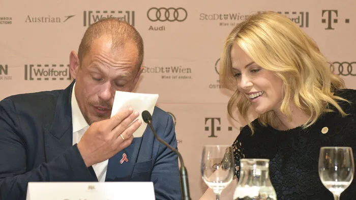 Zum 25. Mal findet heuer der Life Ball statt. Einer der Star-Gäste ist Charlize Theron. Die Oscar- und Globe-Preisträgerin kommt bereits zum zweiten Mal. Schon 2015 war sie Gast von Gery Keszler.