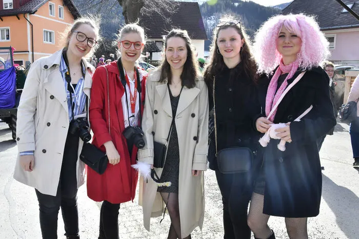 Klicken Sie sich durch weitere Bilder!