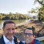 Bürgermeister Harald Mulle (l) und Gemeinderat Gernot Papst freuen sich aufs Schwimmen in der Mur