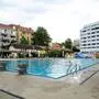 Das Margaretenbad ist eingebettet in einen Häuserblock in Graz-Geidorf