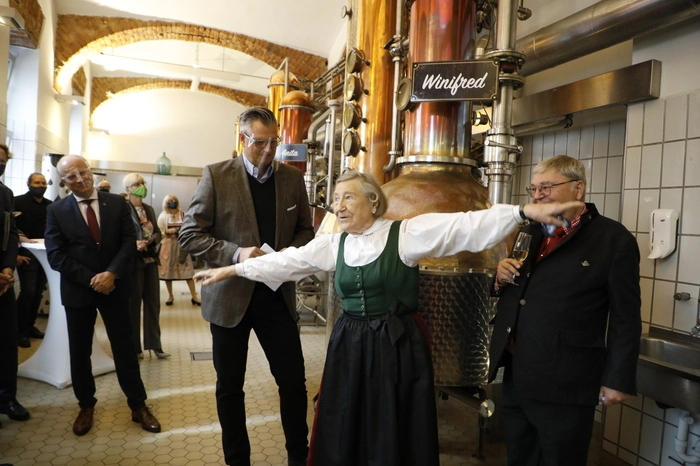 LR Seitinger, Dorian Steidl, Winifred und H. W. Schlichte