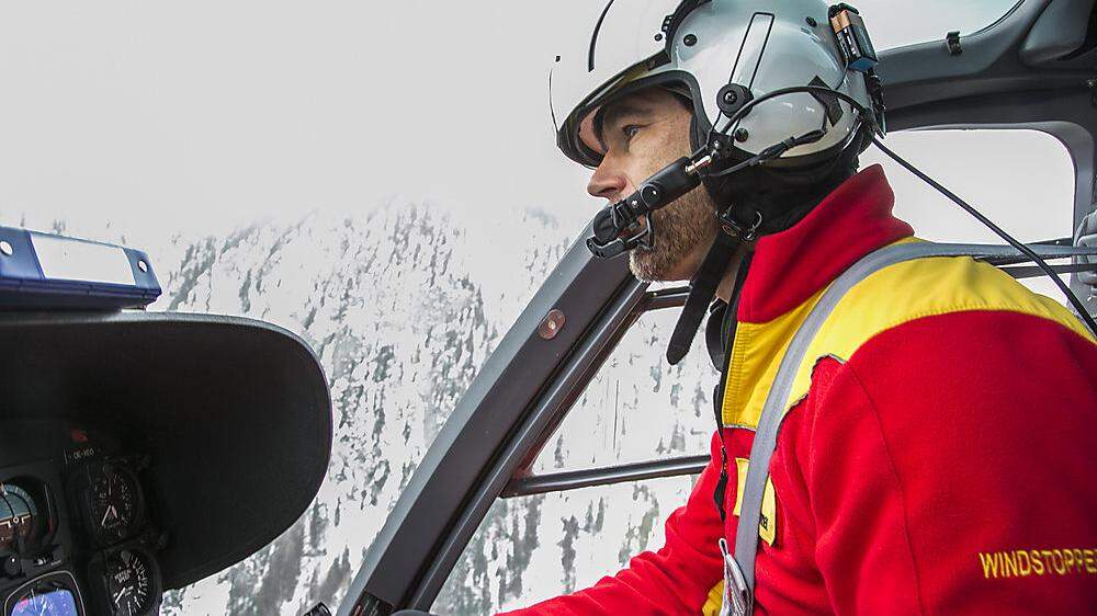 C14-Pilot Gerhard Brunner: &quot;Die Unfallstelle war hoch oben, fast auf 1800 Meter Seehöhe. Dadurch haben wir eine 50-Meter-Taubergung durchgeführt&quot;