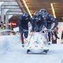 Das Team Mandlbauer beim Start in Innsbruck