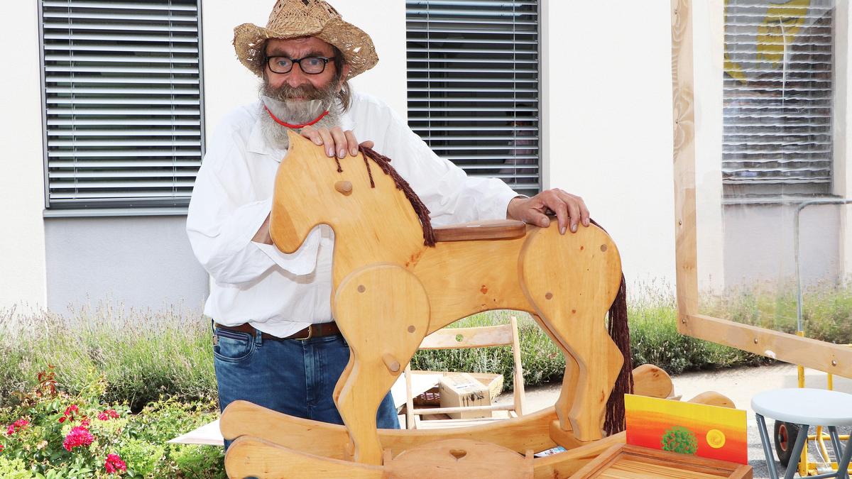 Lenoble stellt Spielzeug aus Holz her