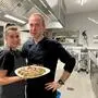 Küchenchef Julien Clausing mit seiner Stellvertreterin Fanni Adamko in der neuen Küche