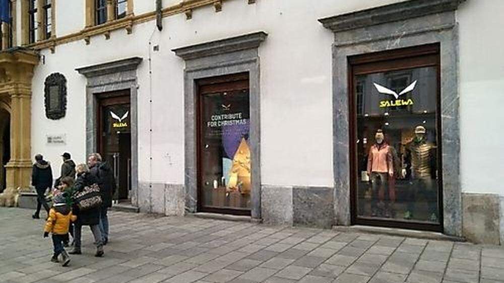 Ein neues Geschäft für Outdoorbekleidung in der Grazer Herrengasse