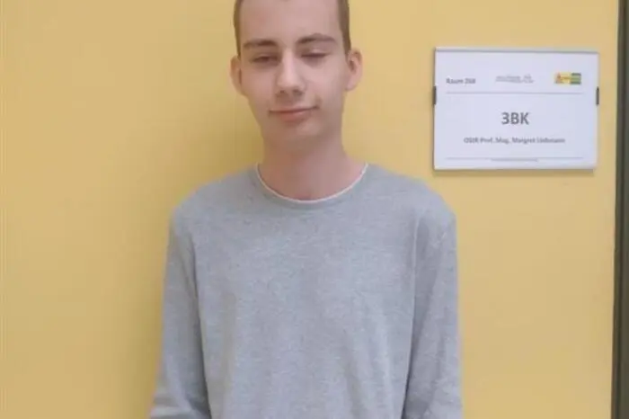 Kilian Streit, HAK: Ich bin von Department-Systemen – Schüler haben keine Stammklasse, sondern gehen zu den Unterrichtsräumen – nicht begeistert. Ich finde, eine eigene Klasse ist wichtig für die Klassengemeinschaft.