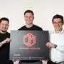 Stehen hinter JM-Workwear: Christoph und Alexander Jurtin sowie Simon Maier