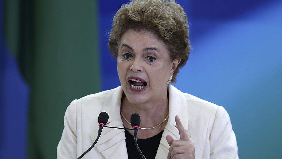 Dilma Rousseff: Mitten im Sumpf von Parteispenden, Korruption und Geldwäsche 