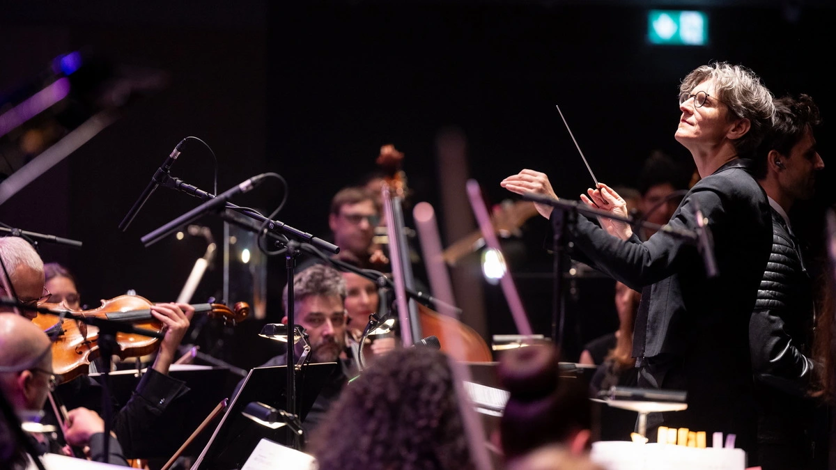 Salzburgs Philharmonie-Chefin Elisabeth Fuchs
