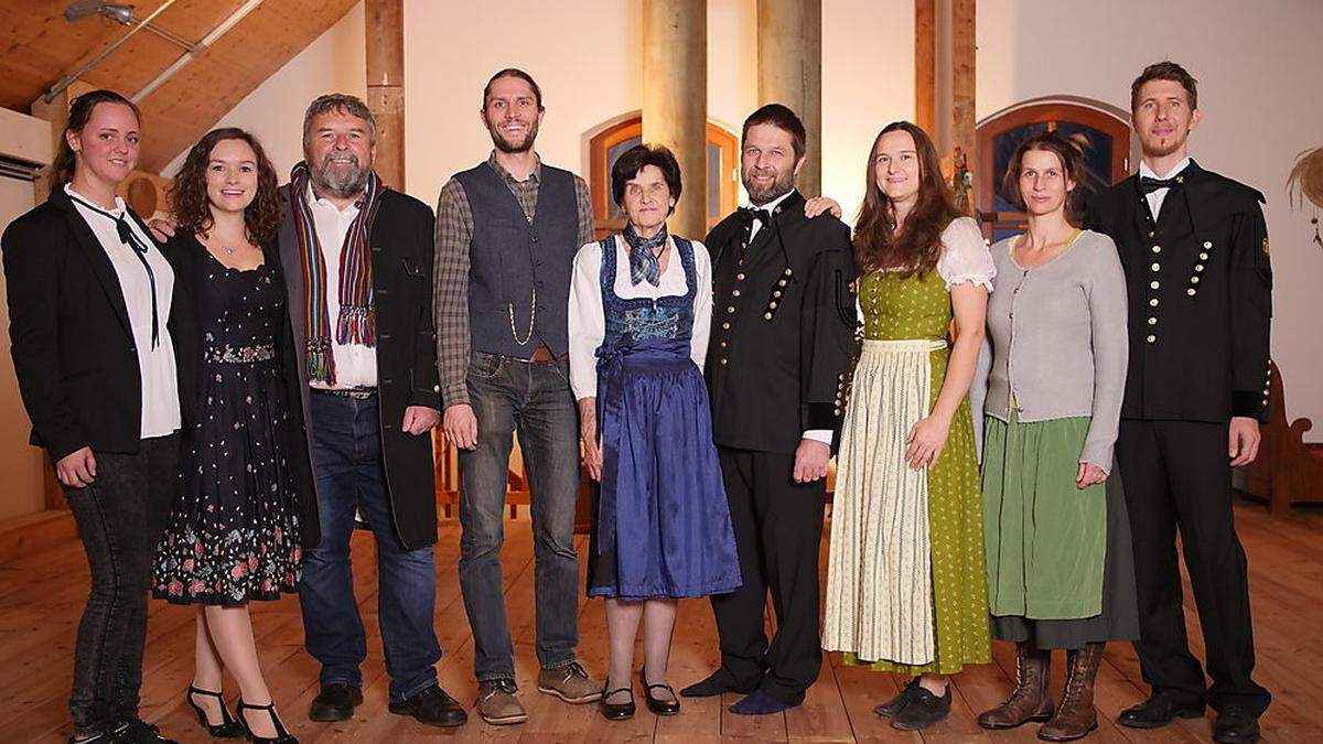 Die Teams der Simon Mühle und des Vereins Art Mine