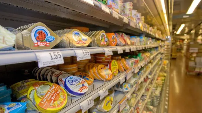 Die Beute, wegen der die Frau vor Gericht stand? Unter anderem Streichkäse (Symbolbild)