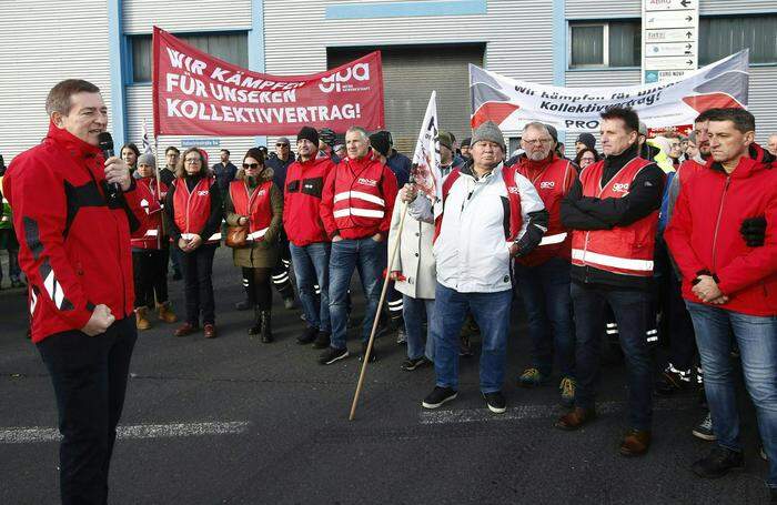 Der Arbeitskampf der Metaller-Gewerkschaft ist in vollem Gange