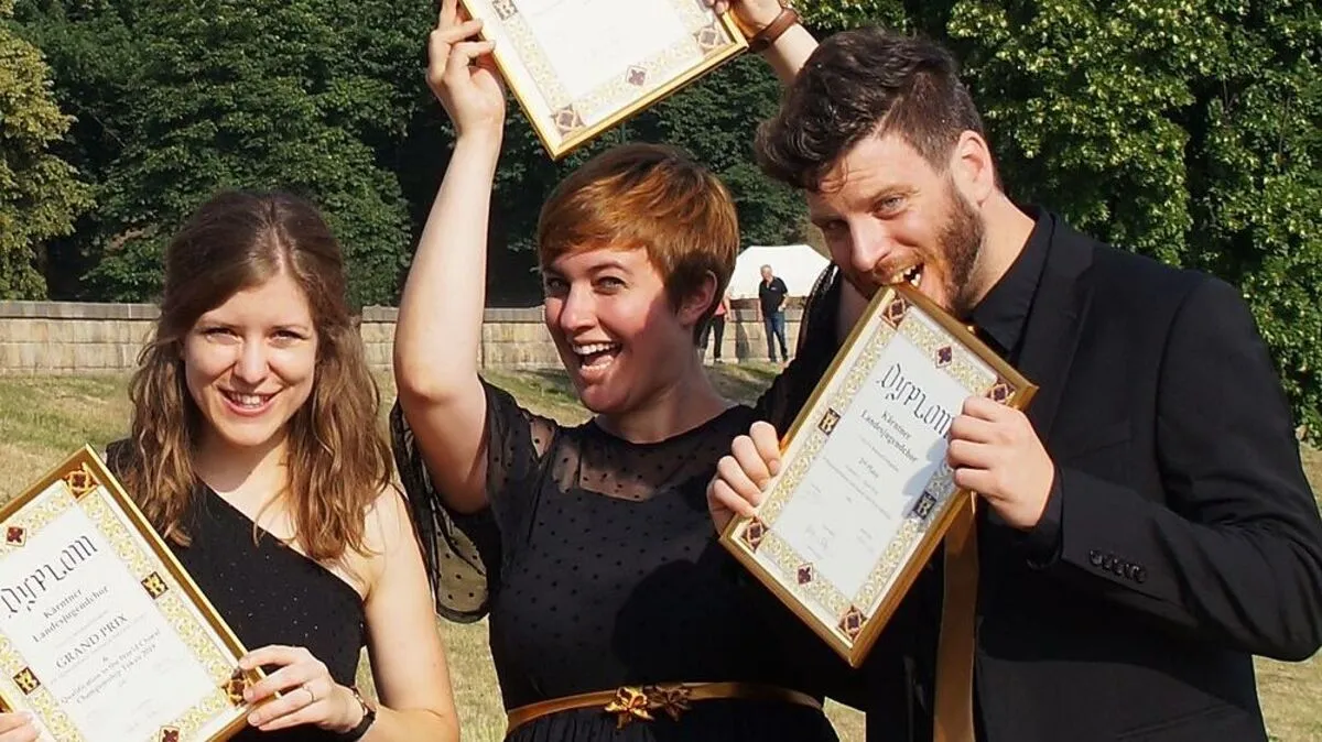 Rieger, Aichholzer und Pirolt (von links) sind Gründungsmitglieder des Landesjugendchores Kärnten  