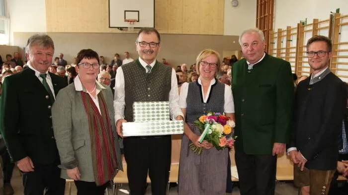 Hubert Lang, Marianne Schlagbauer, Johann Weiglhofer mit Gattin Ida, Hermann Schützenhöfer und Gerald Klein