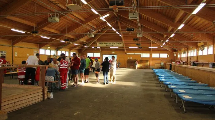 Das Kurzentrum Bad Weißenbach wurde Mittwochabend überschwemmt. 74 Personen mussten evakuiert werden. Hier die Bilder vom Tag danach.