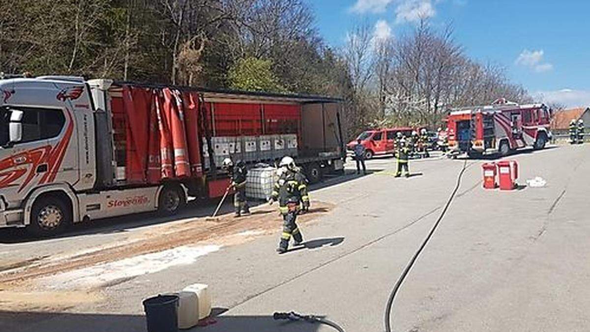 Die FF Feistritz im Rosental rückte gemeinsam mit drei weiteren Wehren aus 