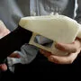 3-D-Druck-Pistole aus Texas: Die Trump-Regierung erlaubte der Firma, das Kopierformat im Internet hochzuladen. Acht Staaten kämpfen gerichtlich dagegen an, aus Sorge darum, dass die Plastik-Waffe, die Detektoren nicht erkennen können, das ideale Werkzeug für Kriminelle und Terroristen wäre