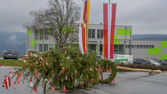 Klicken Sie sich durch die Bilder!