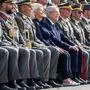 Unter Offizieren: Bundespräsident Van der Bellen mit Verteidigungsministerin Klaudia Tanner