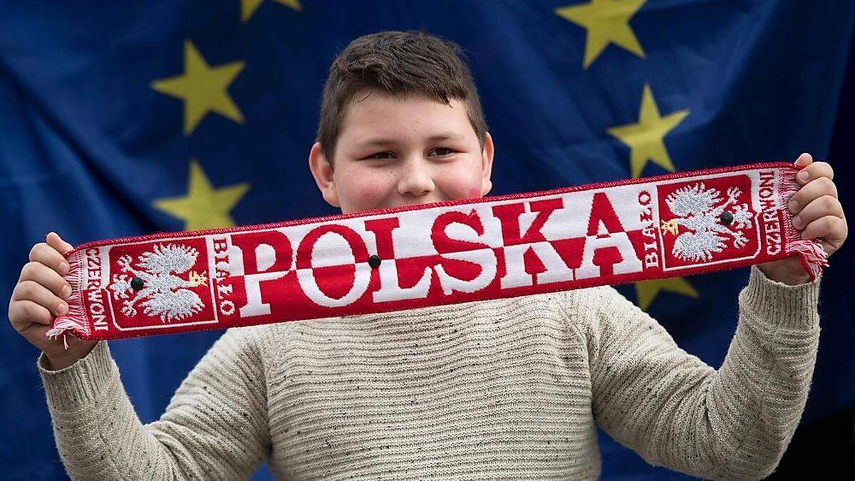 Die Familienbeihilfe in Polen beträgt 28 Euro, in Österreich ist sie gestaffelt und beginnt mit 112 Euro pro Monat 