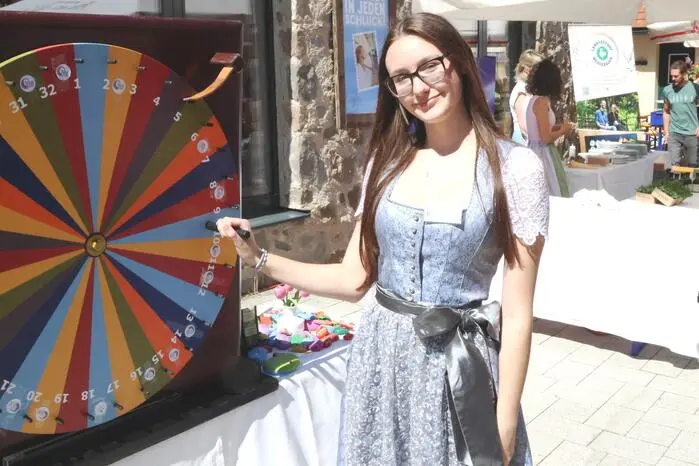 Ein Video vom Fest gibt es auf Facebook Kleine Zeitung St. Veit/Feldkirchen zu sehen! Klicken Sie sich durch die Fotogalerie!