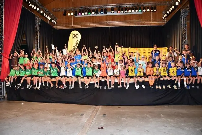 Den Auftakt machten am Freitag die U7- und U8-Teams, wobei der FC Trofaiach den U8-Bewerb gewann. Am Samstag folgten die weiteren Spiele: In der U9 setzte sich die Ennstal Auswahl durch, beim U12-Turnier triumphierte der FC Judenburg. D