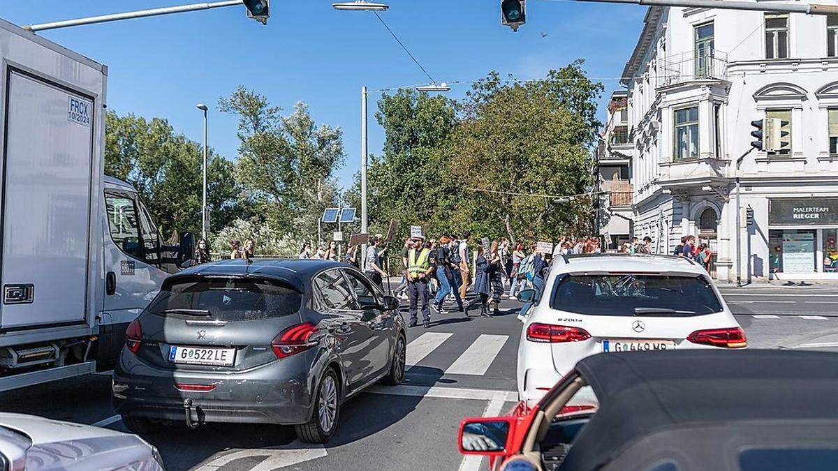 Der Individualverkehr stand in Graz zuletzt immer wieder still