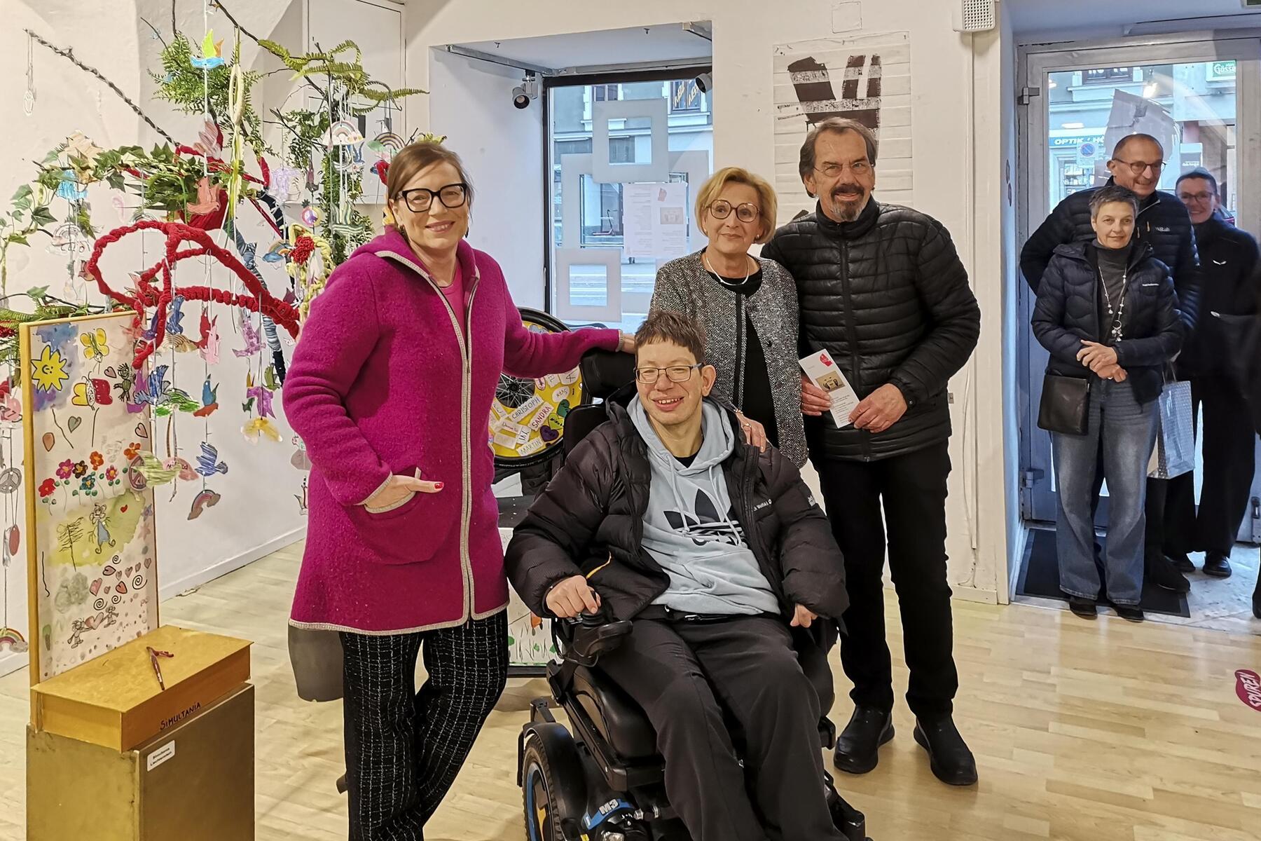 Vernissage: Hoffnung und Frieden als künstlerisches Signal in Judenburg