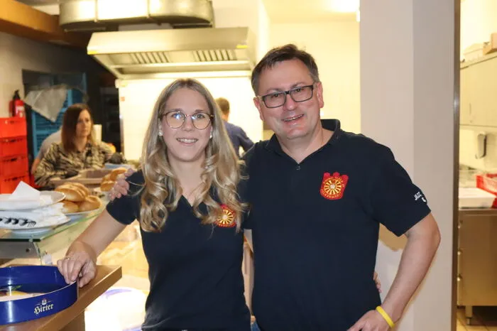 Klicken Sie sich durch die Bilder von zahlreichen Gästen und den fleißigen Helfern von Round Table 47 und dem Partnerclub Club 41 - Oldtable Völkermarkt.
