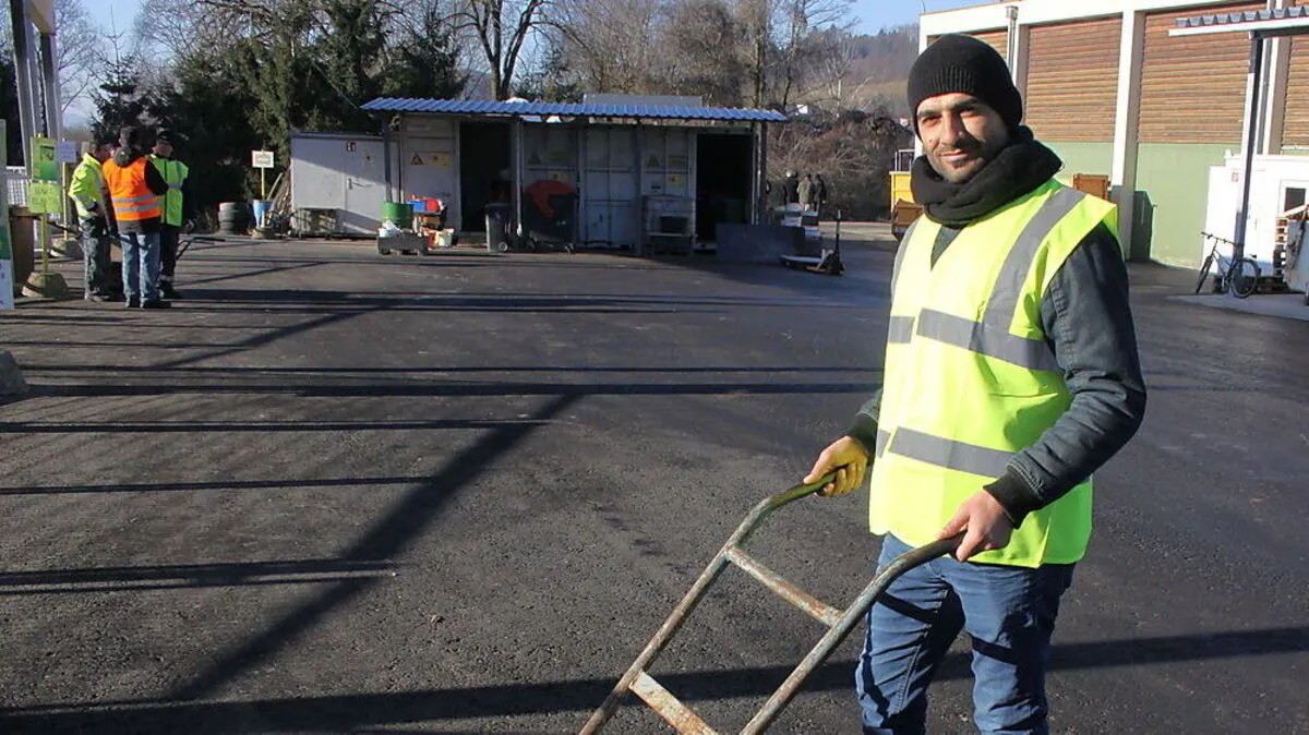 Zijad Osman ist einer der Asylwerber, die am städtischen Bauhof arbeiten