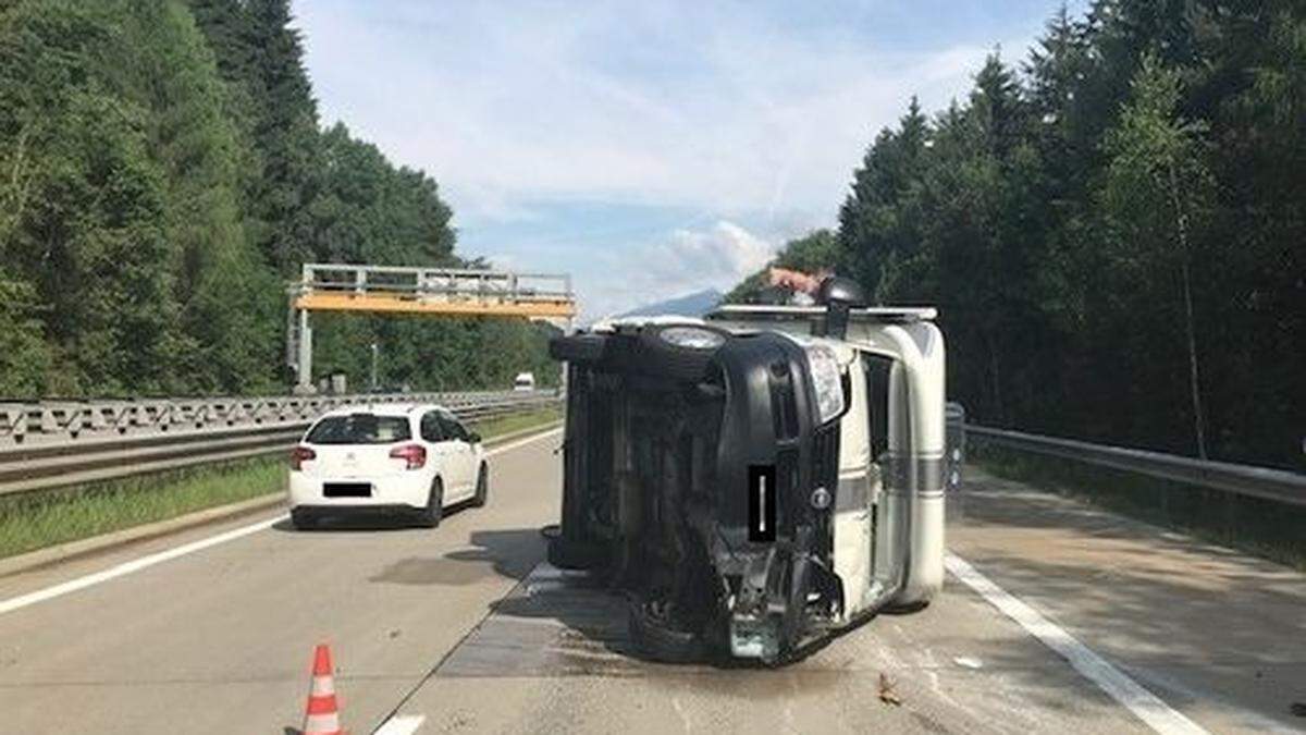 Die Lenkerin und ihr Beifahrer blieben unverletzt