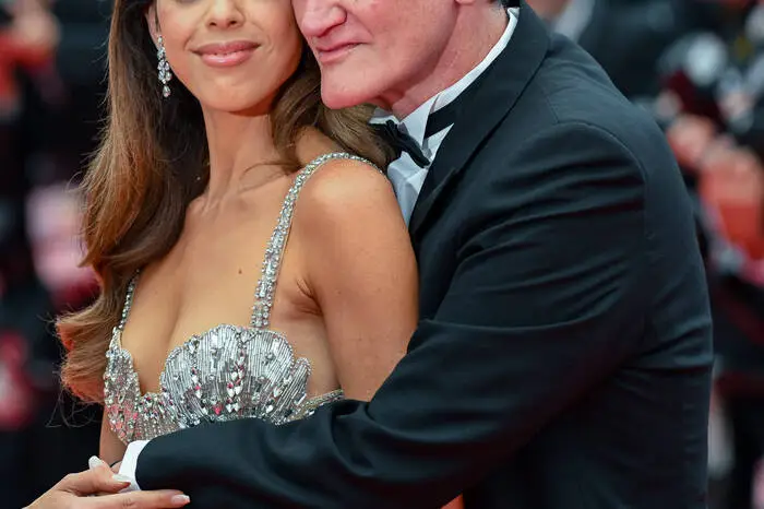 Star-Regisseur Quentin Tarantino und Ehefrau Daniella posierten verliebt für die zahlreichen Fotografen