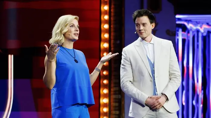 Nina Hochrainer und Philipp Hansa führten durch die Verleihung des 24. Amadeus Austrian Music Awards in Wien