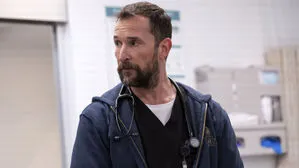 Noah Wyle in „The Pitt“, Staffel 2 hat auf HBO begonnen 