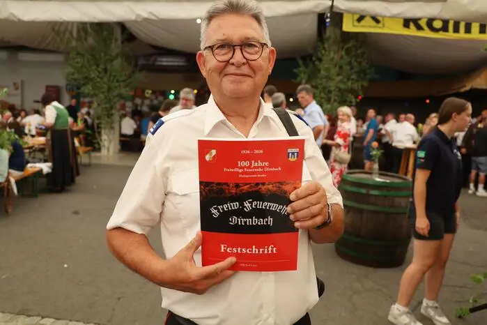 Zum Jubiläum verfasste der Pressebeauftragte des Feuerwehrabschnitts Karl Lenz eine Festschrift.