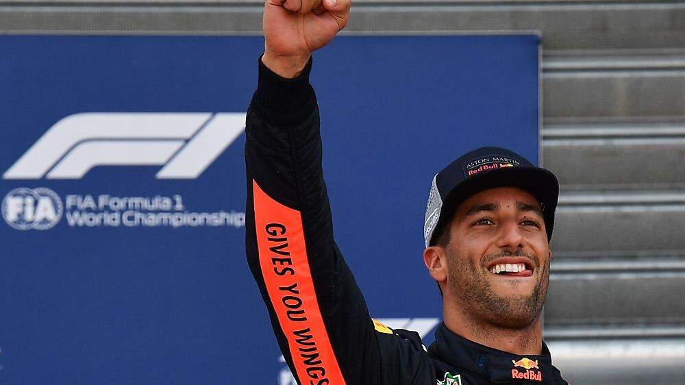 Daniel Ricciardo greift nach dem Sieg in Monte Carlo